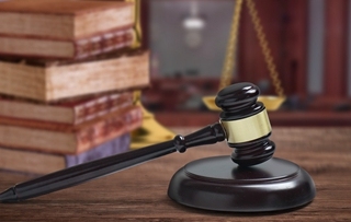 在北京拉滴滴快车,车被抓了,滴滴公司管吗?